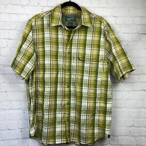 Woolrich.  Men's short sleeve button down plaid outdoor/fishing shirt. L